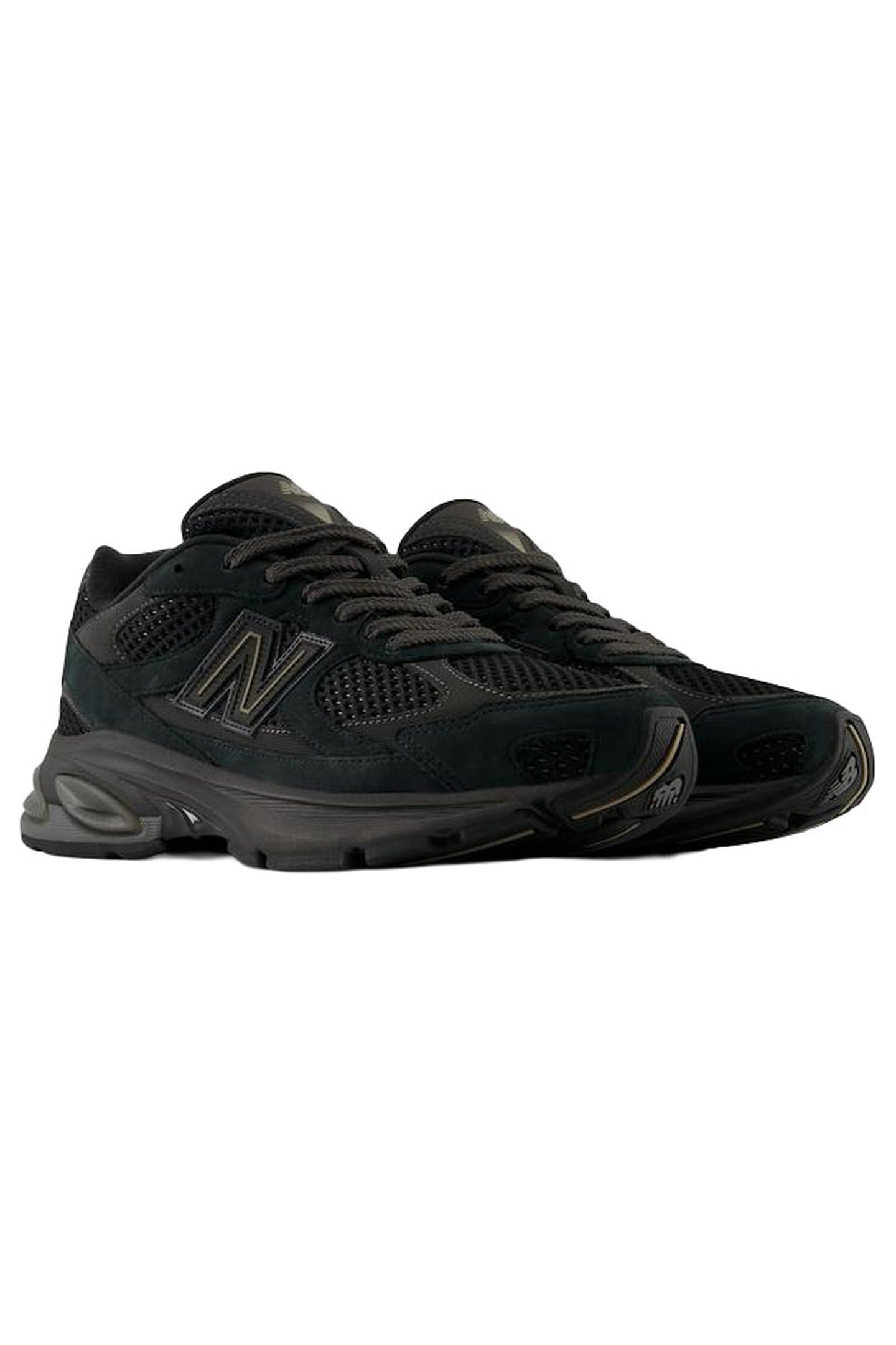 NEW BALANCE – 2010 3