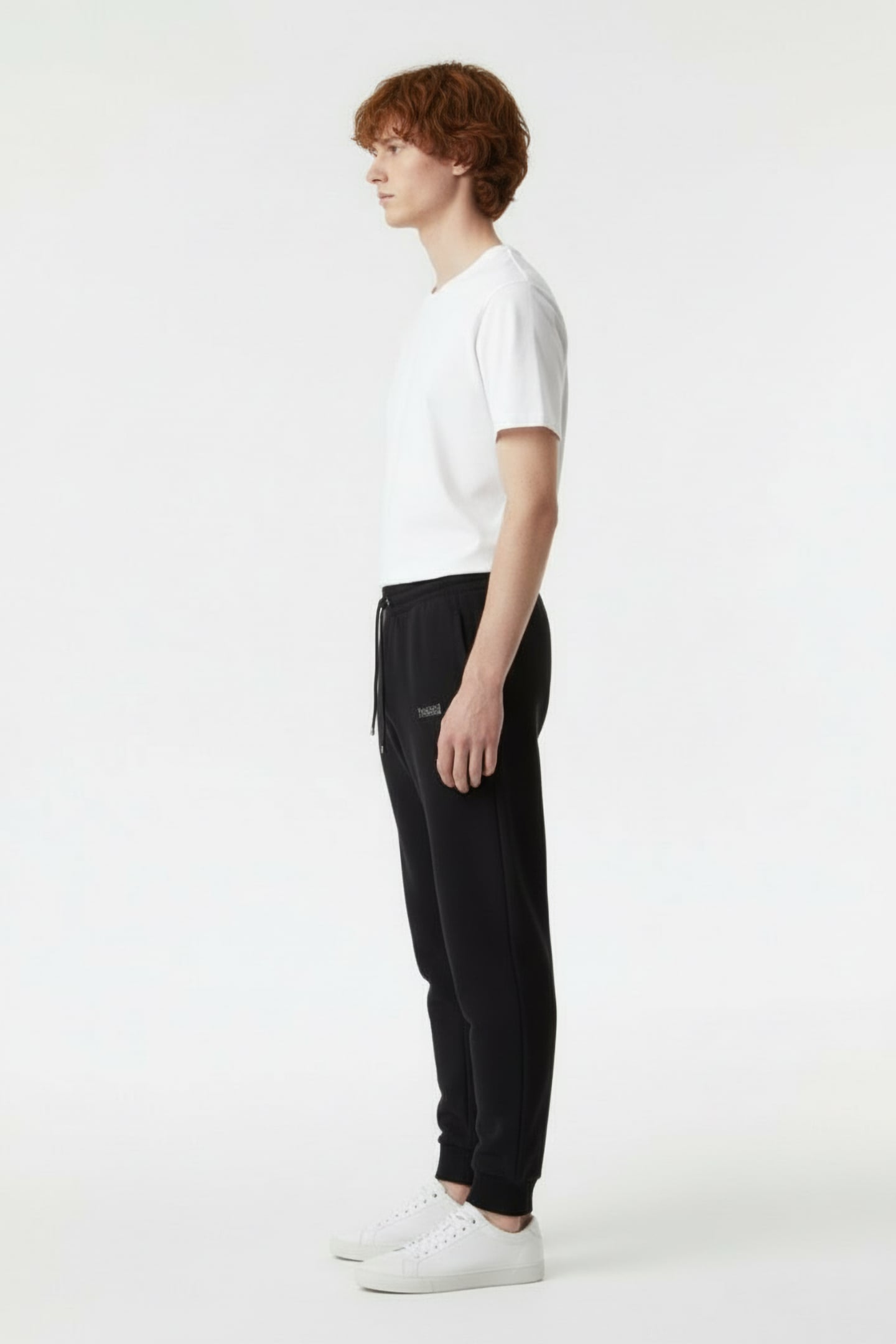 JOGGER BLACK 3