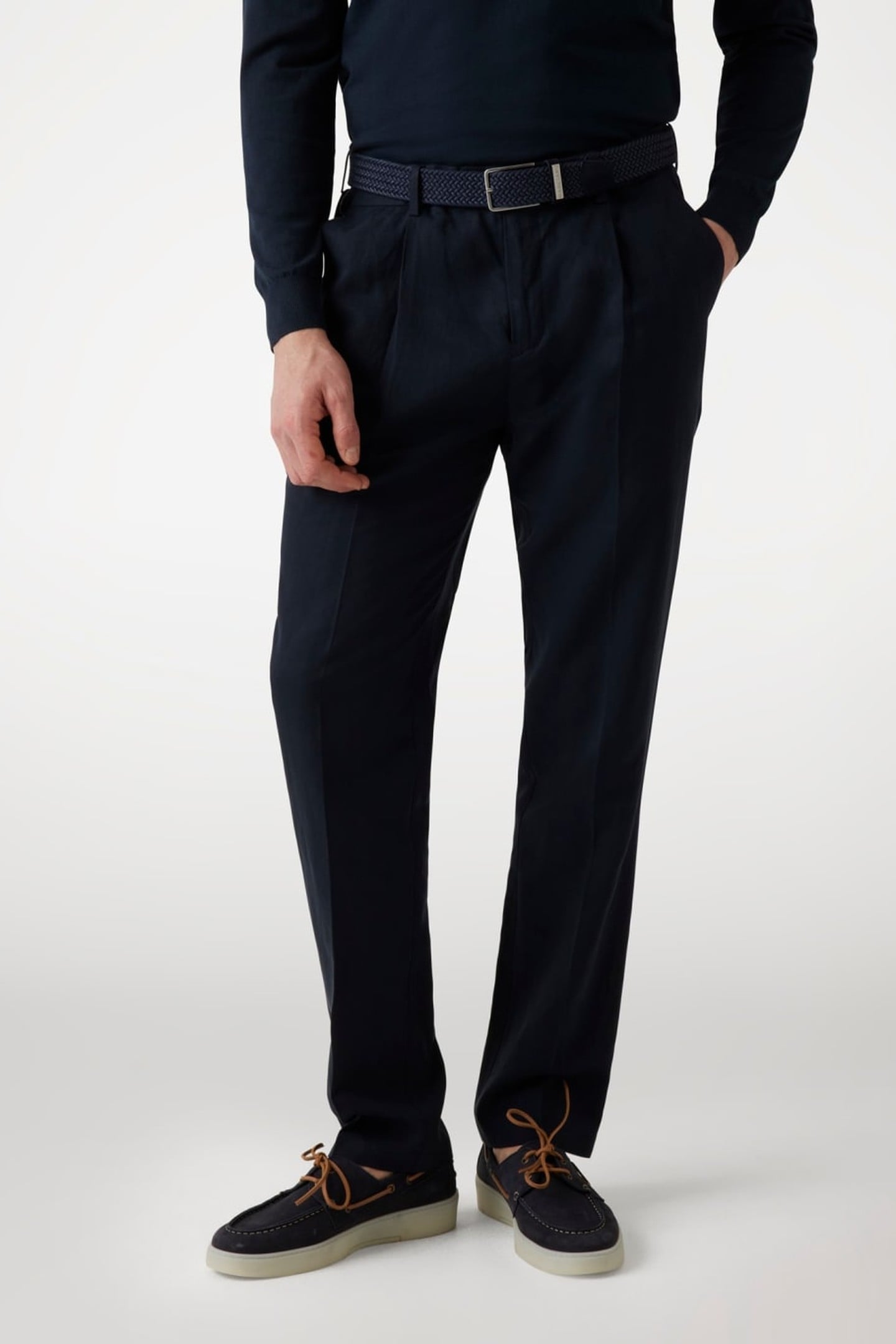 MARCIANO BY GUESS MAX PLEATED REG CHIN NAVY SEA 2