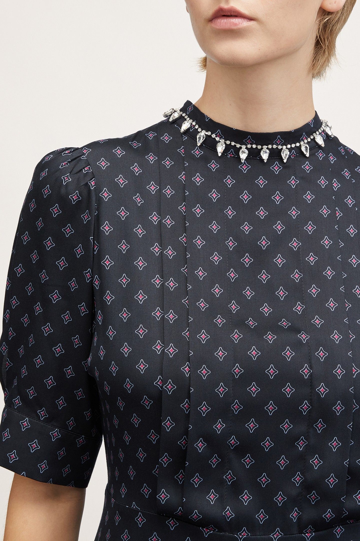 PATTERNED SATIN DRESS WITH CRYSTAL STONES BLACK 4