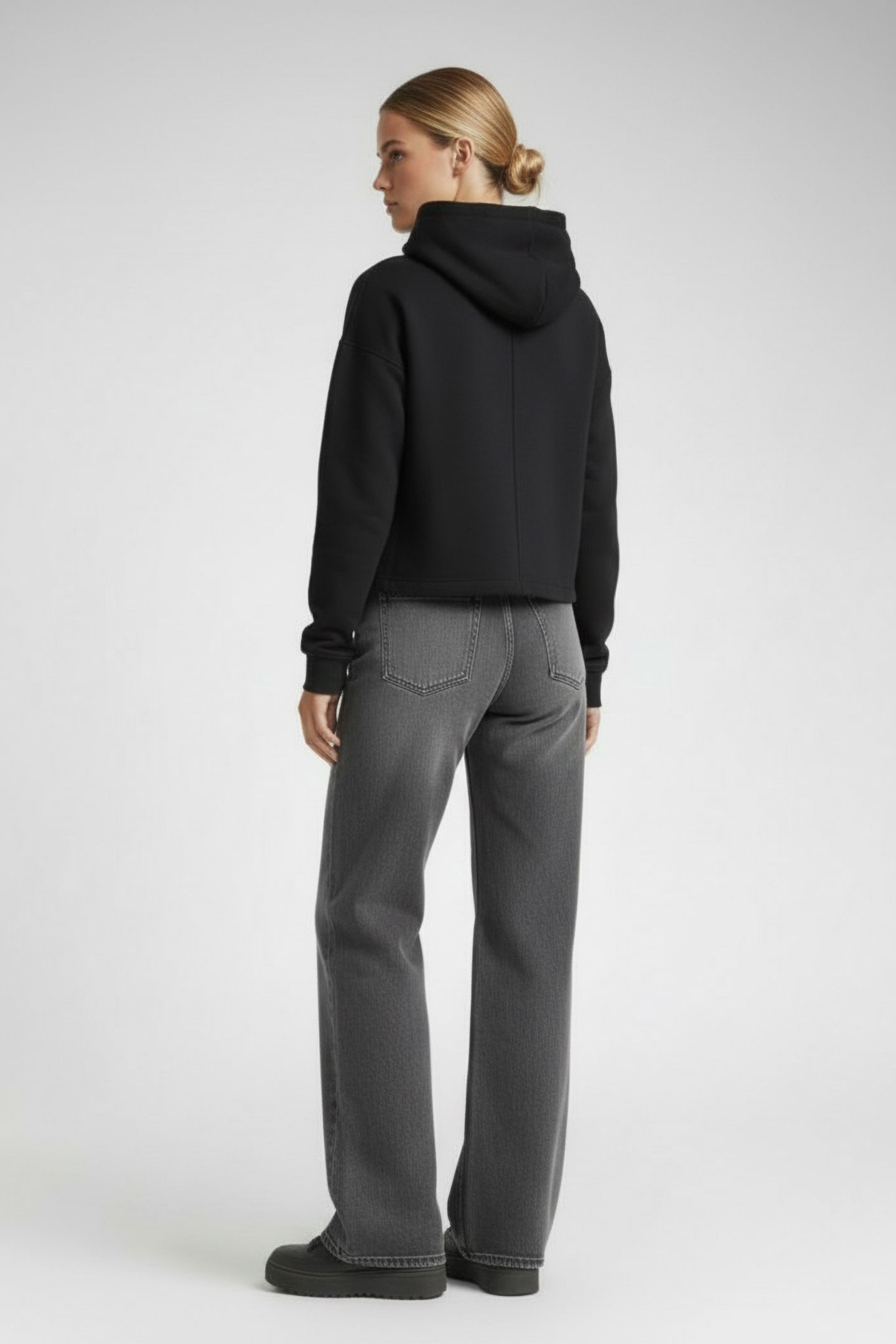 JOGGIALF SWEATSHIRT BLACK 2