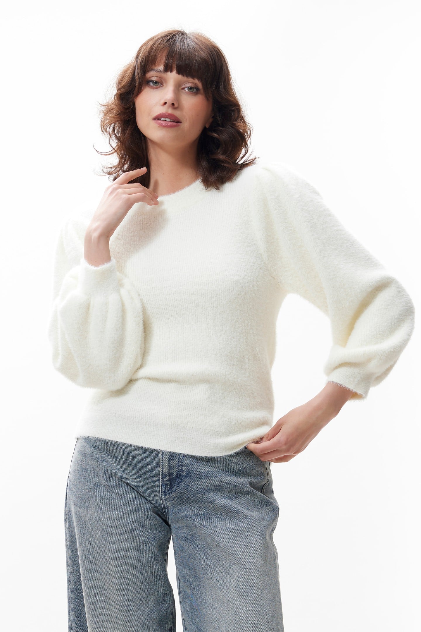 FUZZY PUFF SLEEVE KNIT OFF WHITE 3