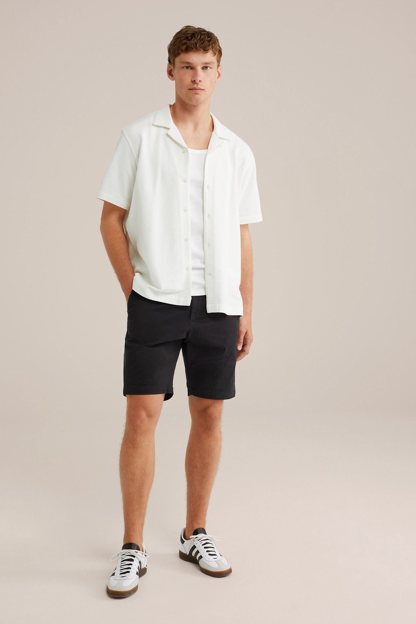 SHORT BLACK 4