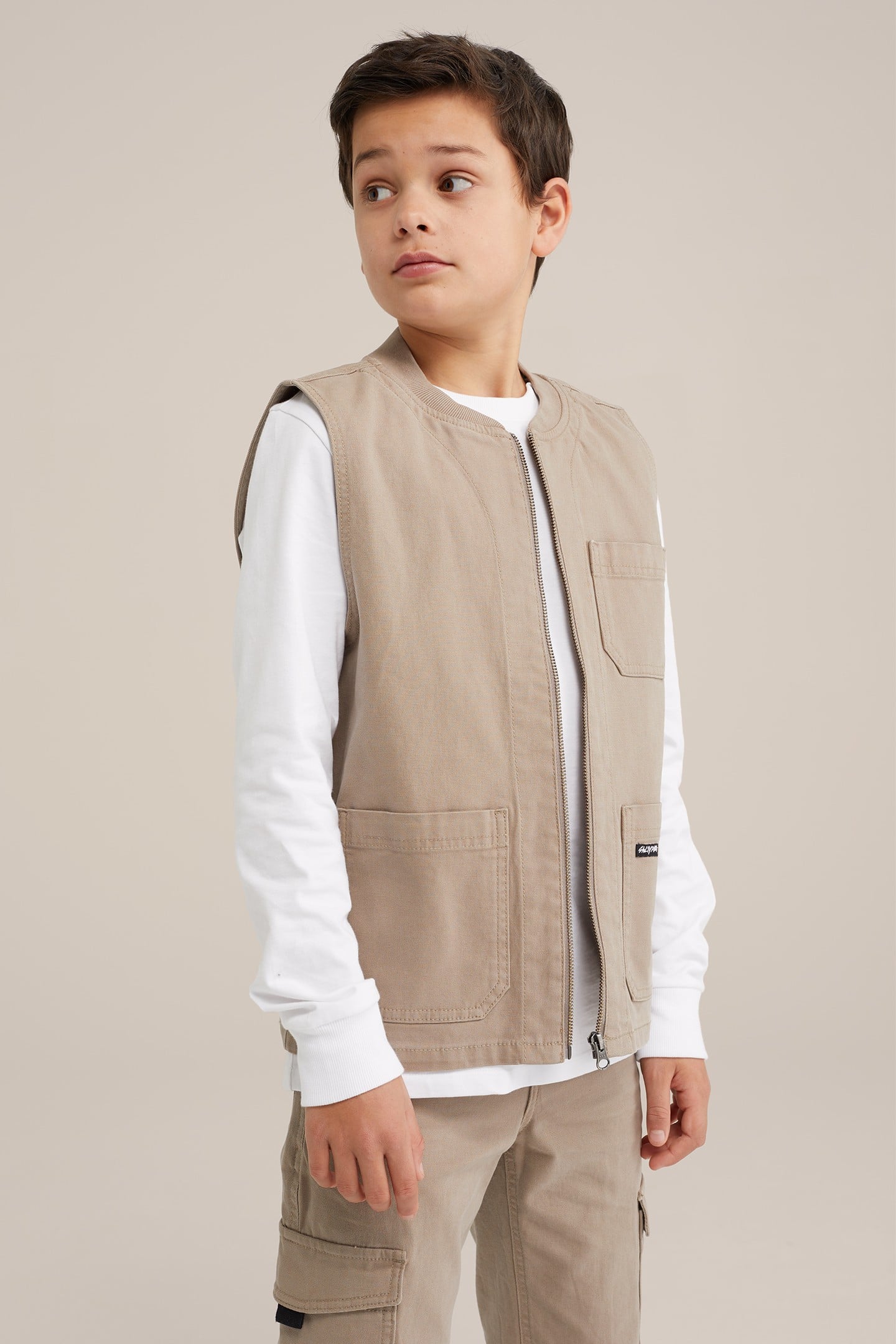 BOYS BODYWARMER LIGHT BROWN 1