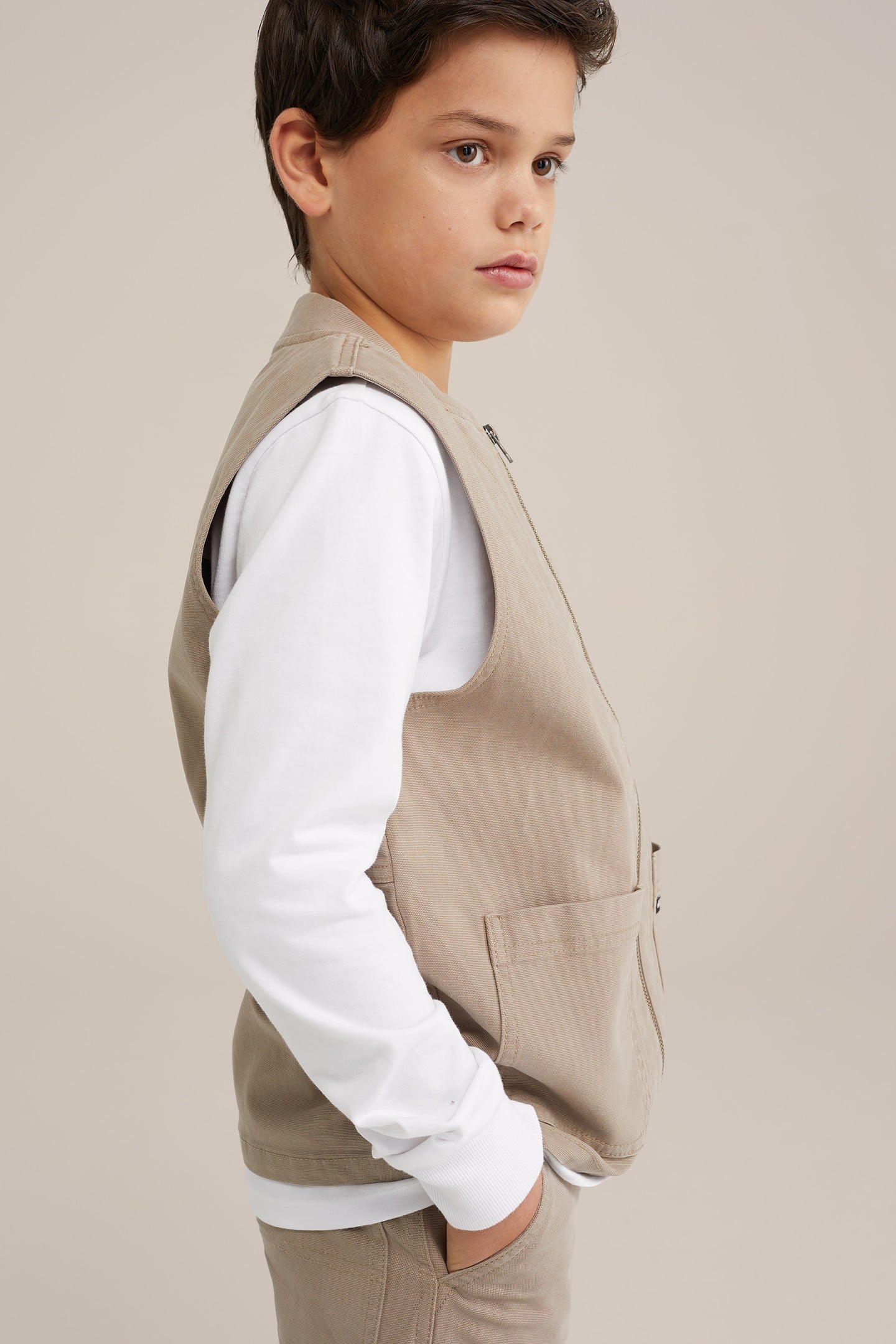 BOYS BODYWARMER LIGHT BROWN 3