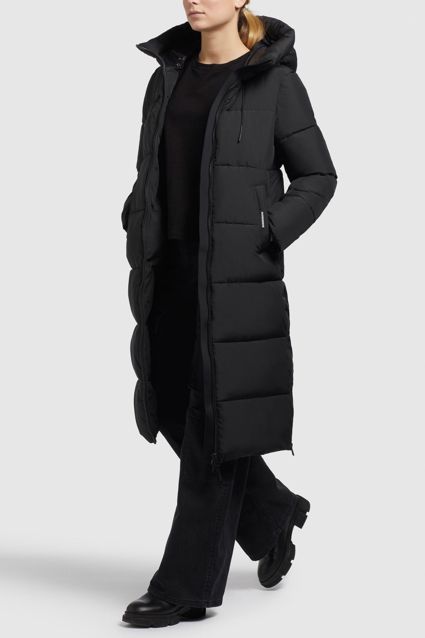 MIRI BLACK 1