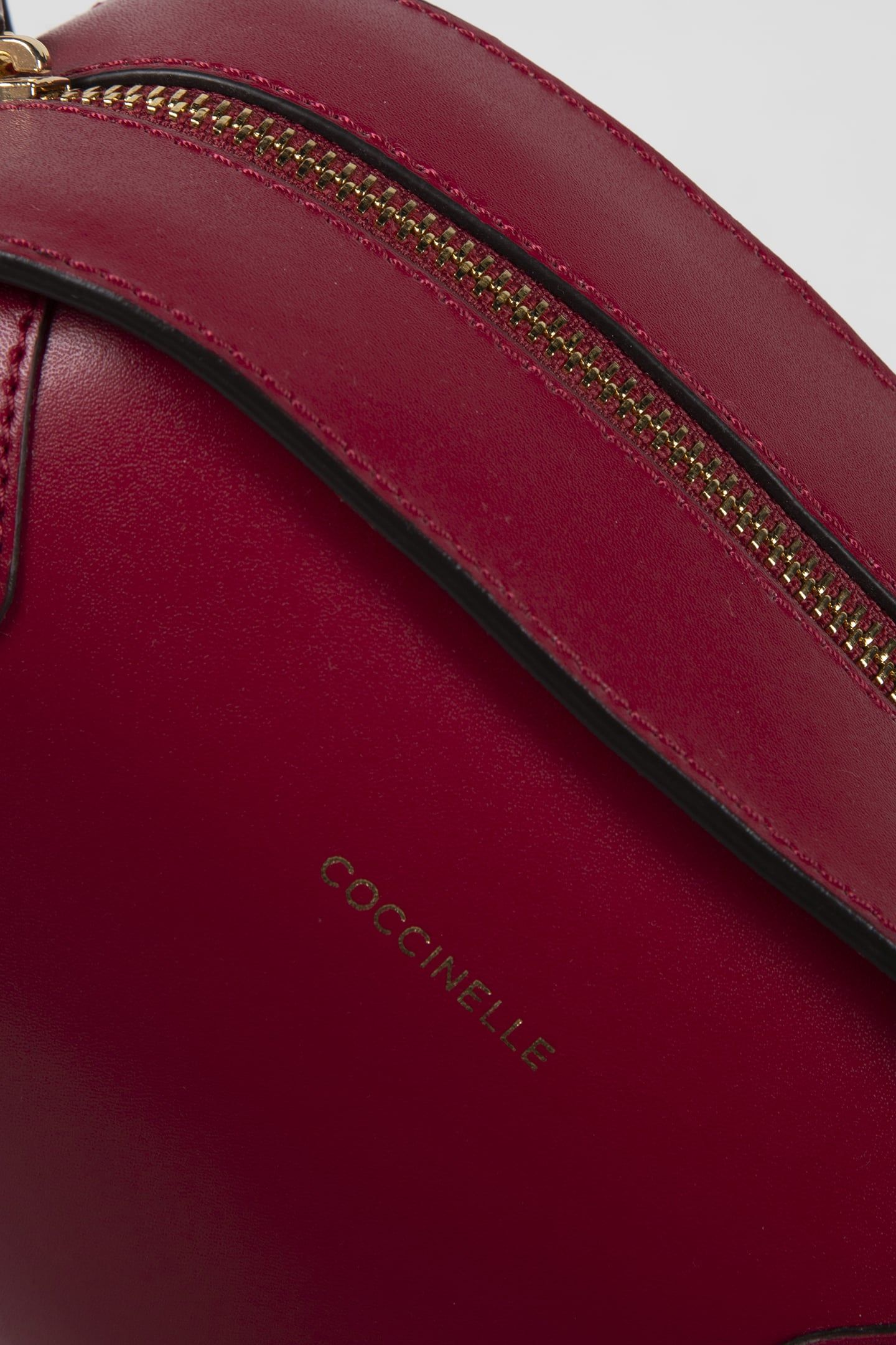 GRAINED LEATHER CROSS BODY CAMERA BAG IN BURGUNDY 5