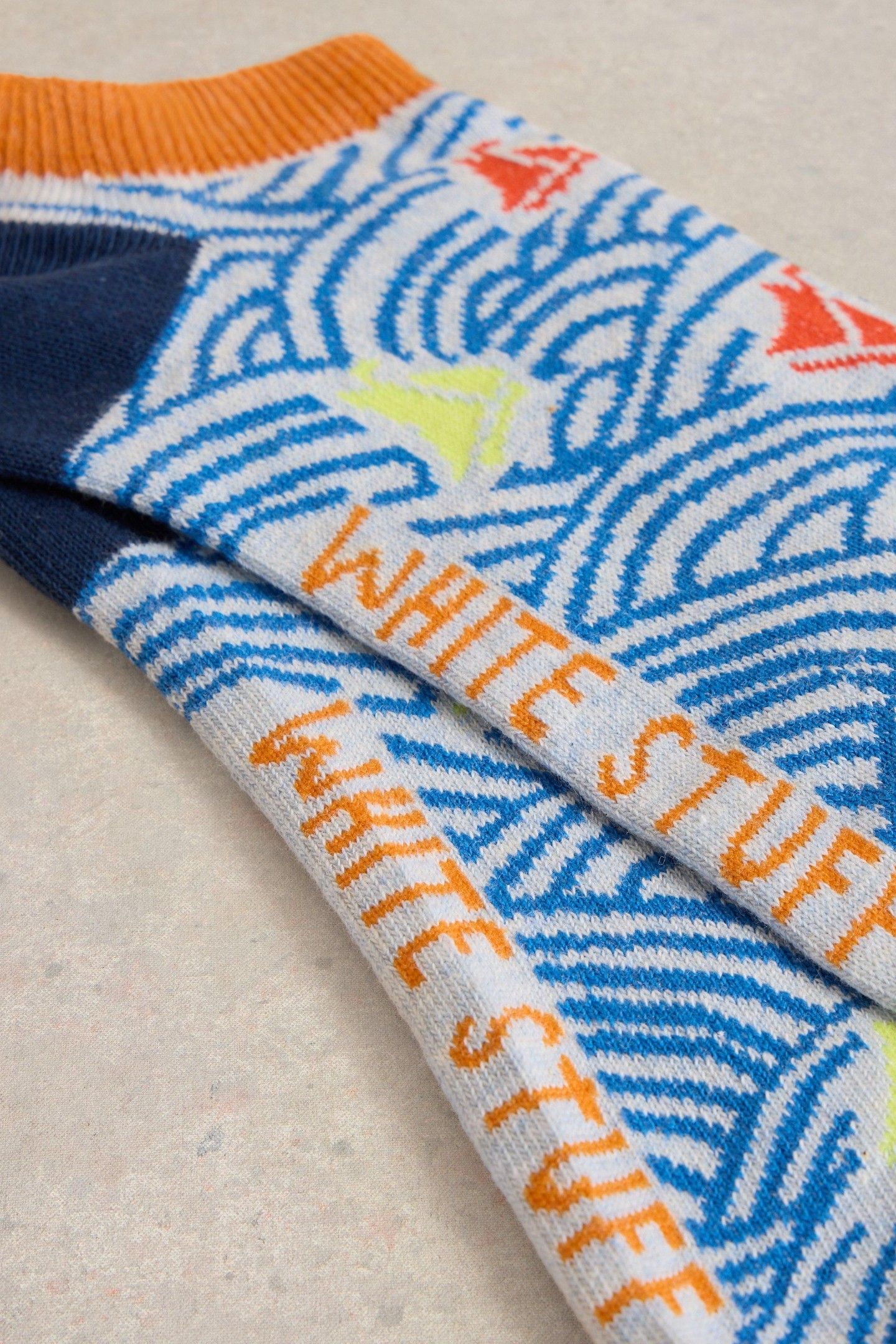 BOATS ON A WAVE TRAINER SOCK TEAL MULTI 2