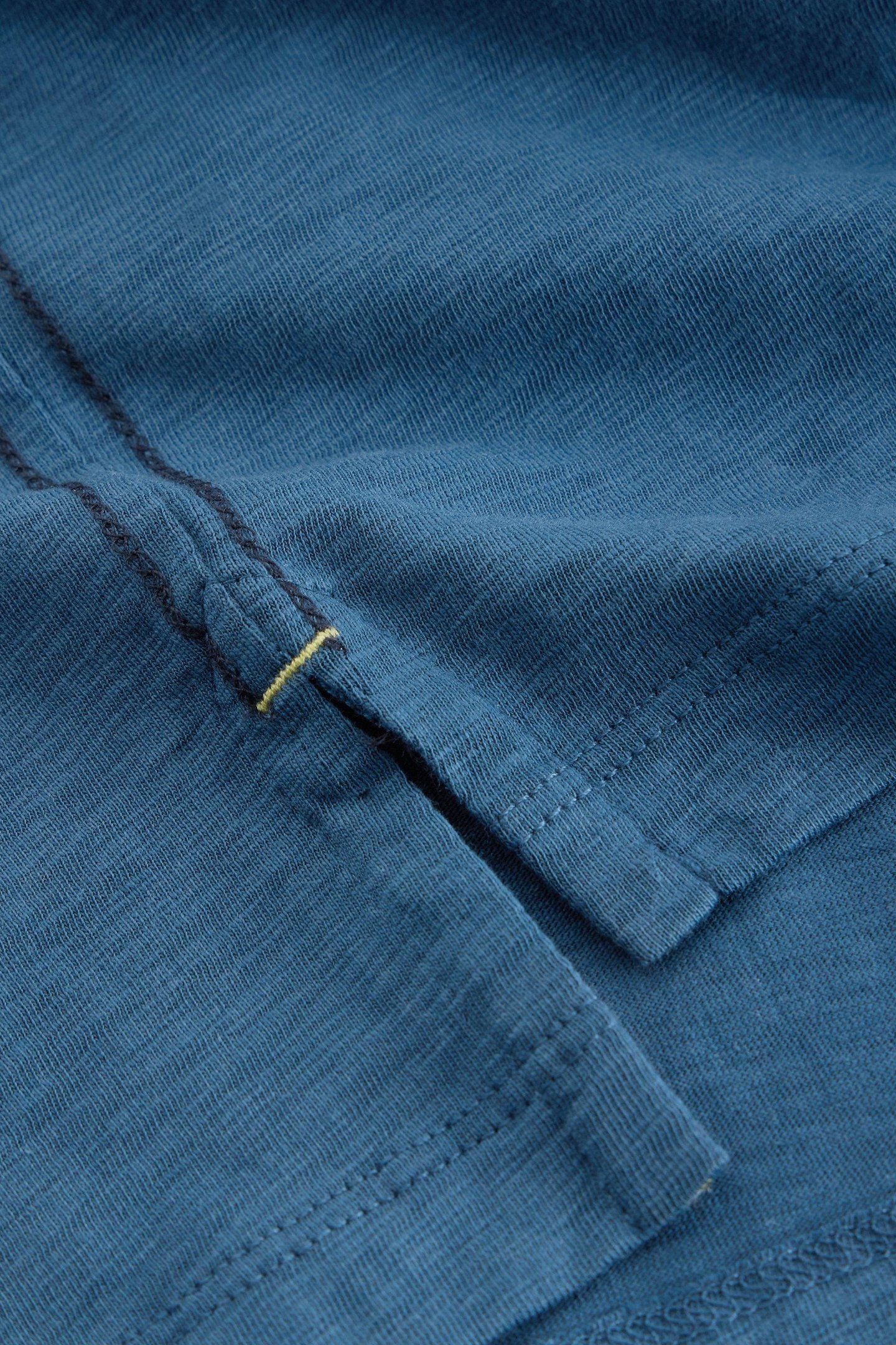 THREE FISHES GRAPHIC TEE BLUE PRINT 5