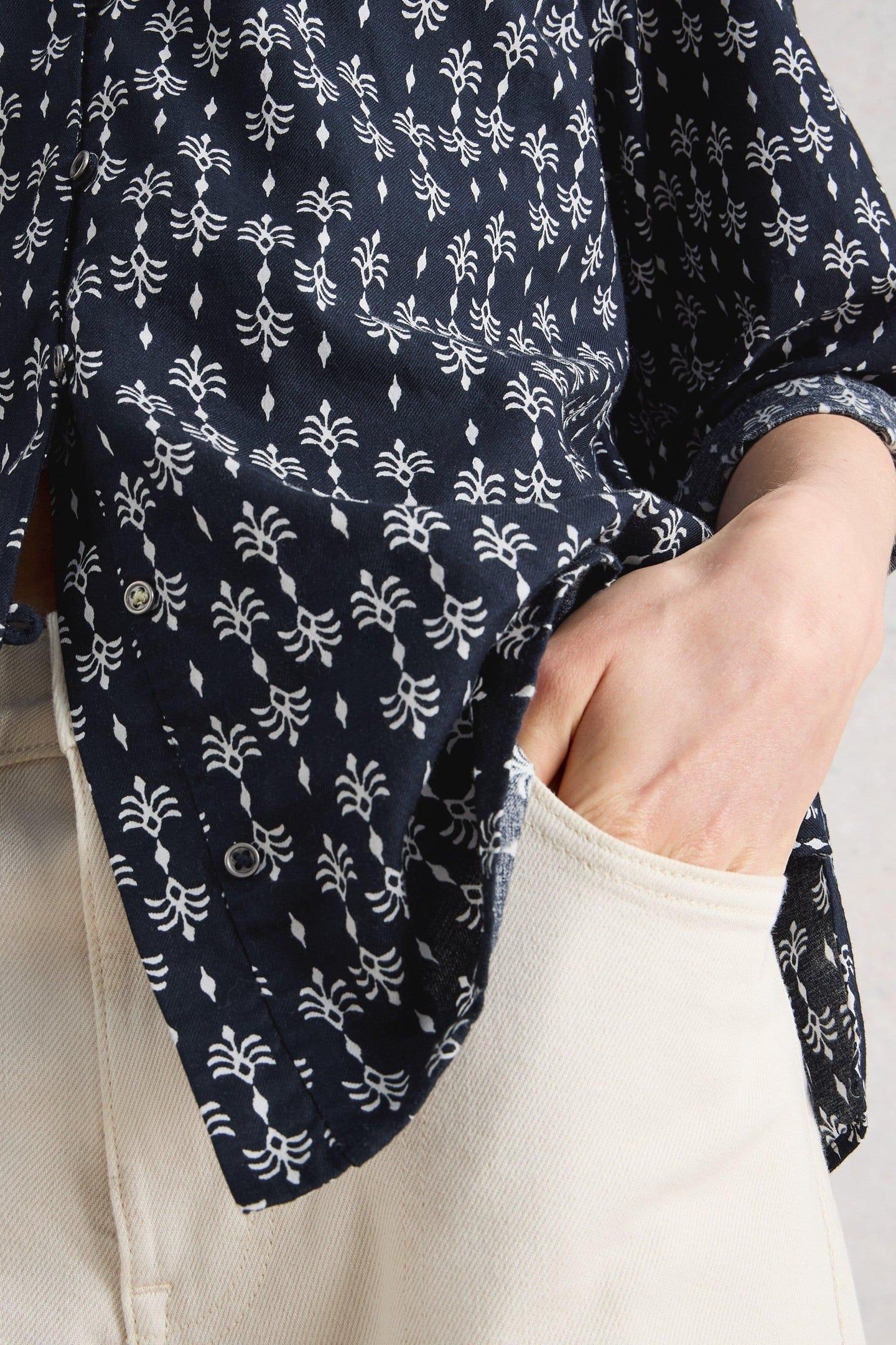 RAE ORGANIC COTTON TOP NAVY PRINT 5
