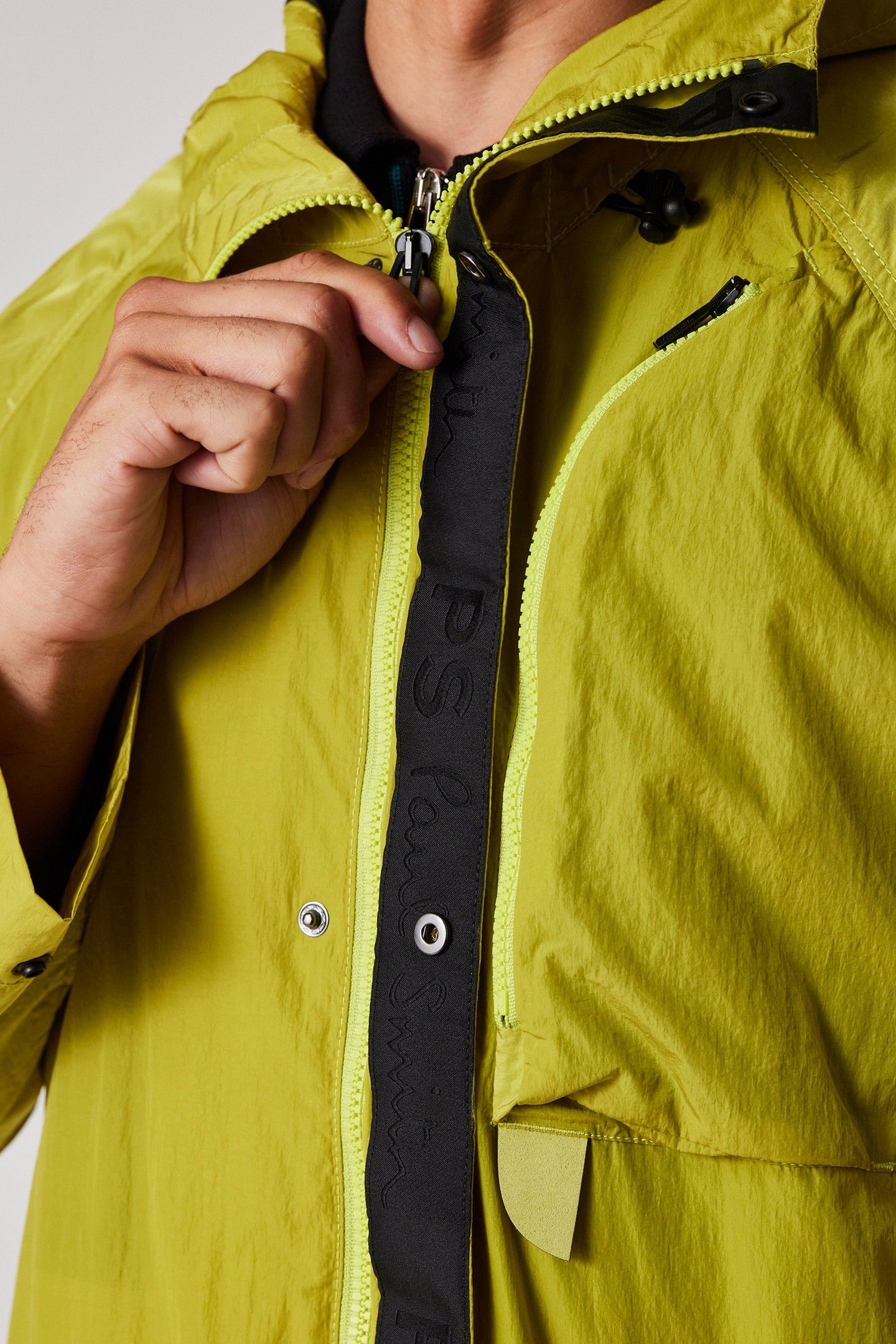 MENS HOODED JACKET ACID YELLOW 7