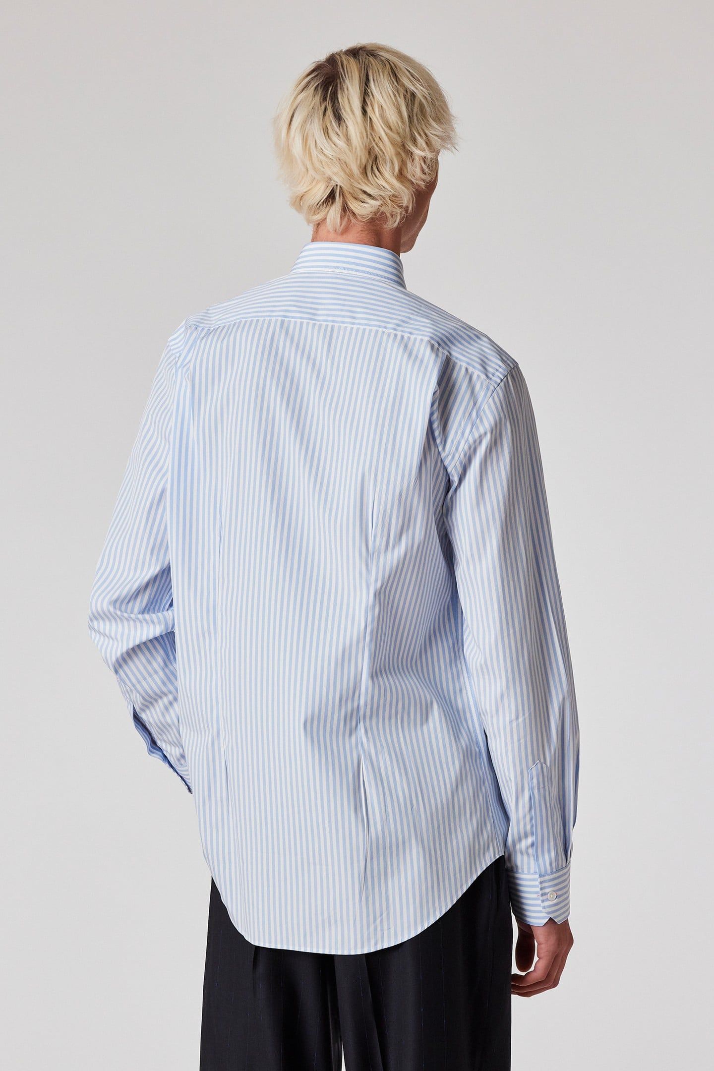 MENS S/C TAILORED FIT SHIRT LIGHT BLUE 2