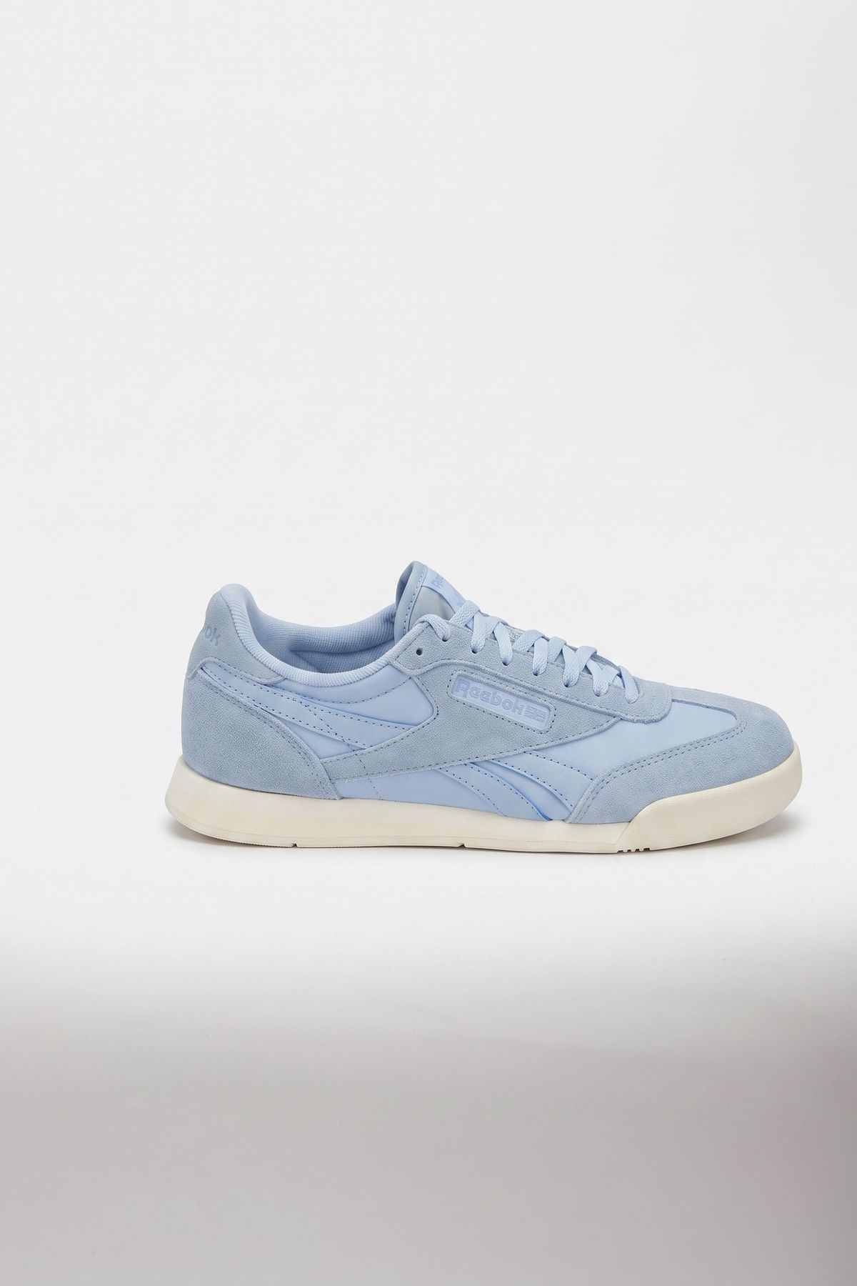 Reebok Unisex Campio XT Trainers (Y2K Blue / Upgrade Blue / Vintage Chalk) - Free
