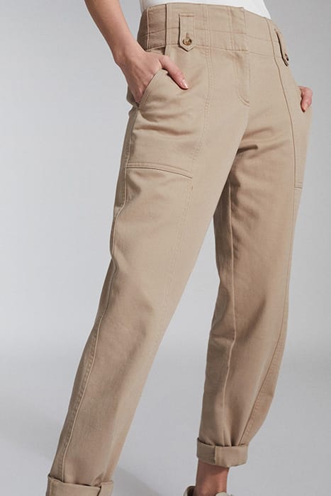 BRADIE BISCUIT STRAIGHT PANTS 2