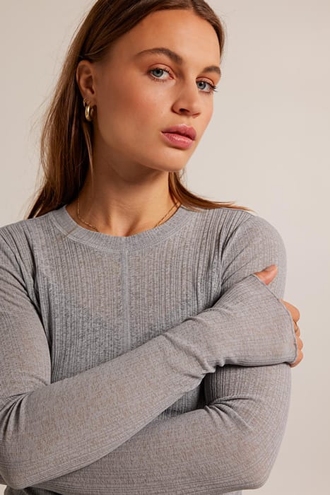 LYLA GREY 5