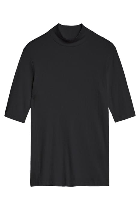 TS SALLY BLACK 2