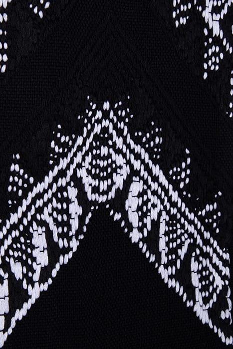 ALISKA BLACK/WHITE 3
