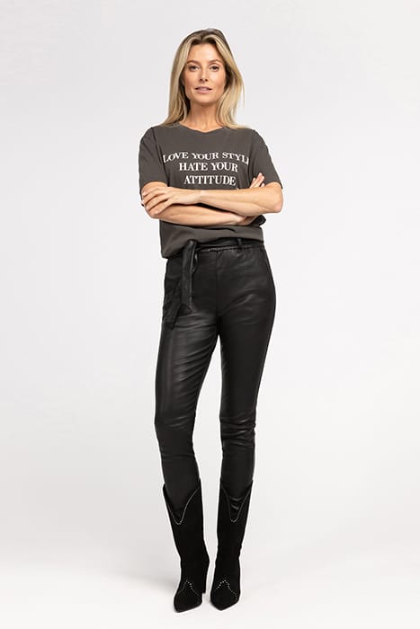 TEE ATTITUDE VINTAGE BLACK WITH WHITE 1