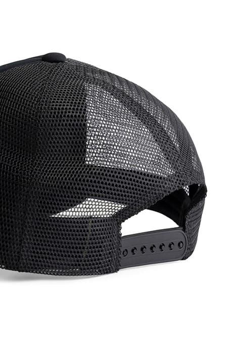 GOTH CAP BLACK 2