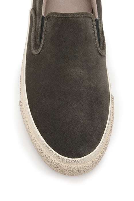 NAVAHO SLIP ON GREY 6