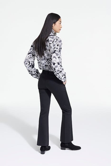 PANTALON COSTUME BAS EVASE DETAIL BANDE SATIN BLACK 3