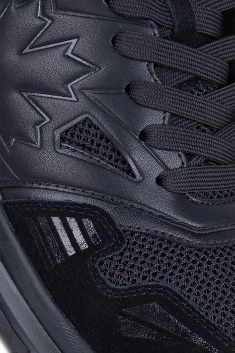 SNEAKERS BLACK 4