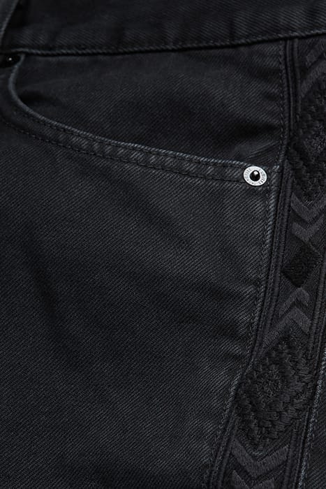 JEAN STRAIGHT NOIR DELAVE AVEC BRODERIE BLACK WASHED 7
