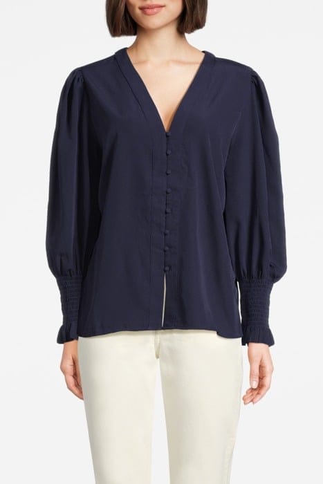 VEE BUTTON THRU BLACK 1