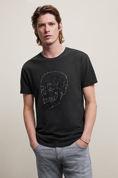 SS CREW TEE - SKULL EMBORIDERY BLACK 1