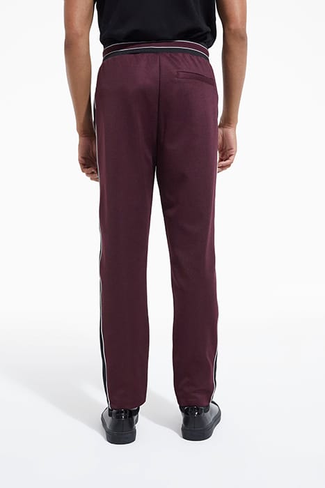 JOGGING AVEC BANDES CONTRASTEES ET PIPING BURGUNDY 2
