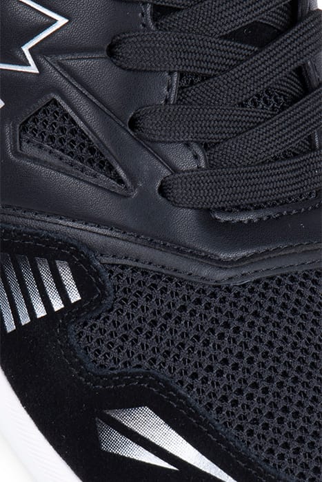 SNEAKERS BLACK 4