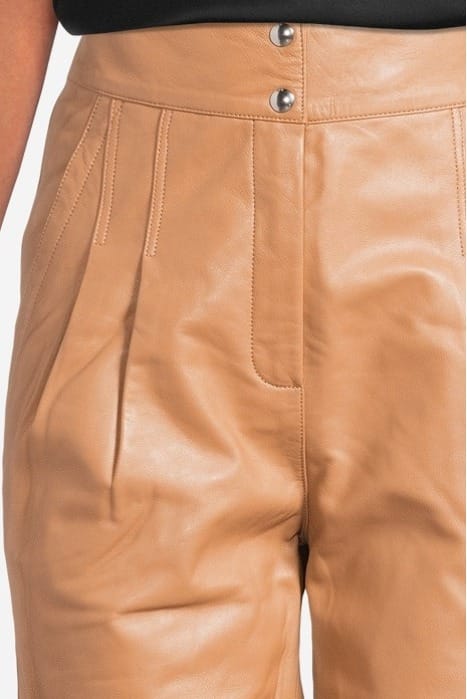 AKELA FUDGE 4
