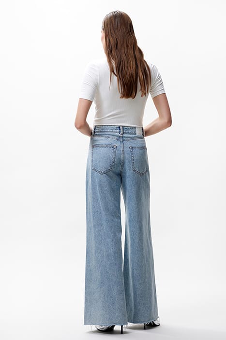 TS LUNA OFF WHITE 3