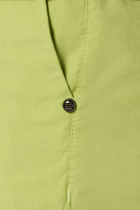 SHORT GARMENT DYED STRETCH LIGHT WEIGHT LIME 7