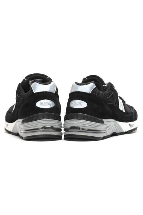 W991EKS MADE IN UK SNEAKERS IN BLACK 3