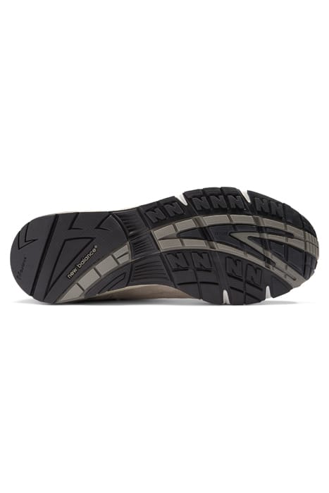 M991GL MADE IN UK  SNEAKERS IN GREY 4