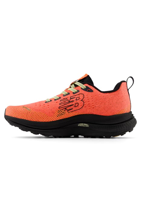 WTTRXLD SNEAKERS IN NEON DRAGONFLY 9