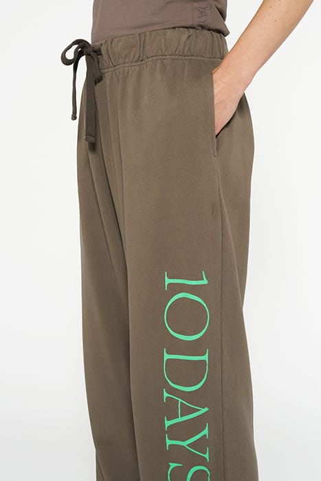 BAR JOGGER FLEECE DARK MOSS 5