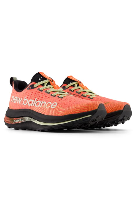 WTTRXLD SNEAKERS IN NEON DRAGONFLY 5