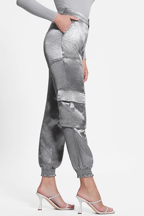 GUESS ECO SOUNDWAVE SATIN CARG GUNMETAL MULTI 5