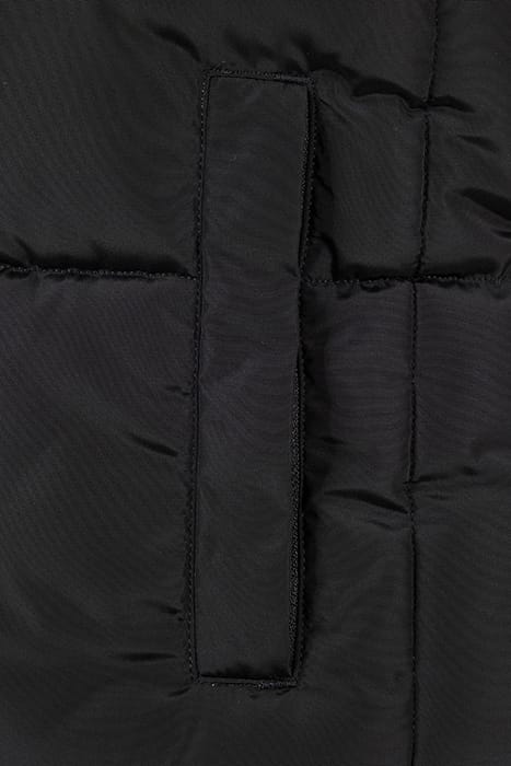 LADIES REVERSIBLE CROPPED PUFFER VEST BLACK/FUCHSIA 10