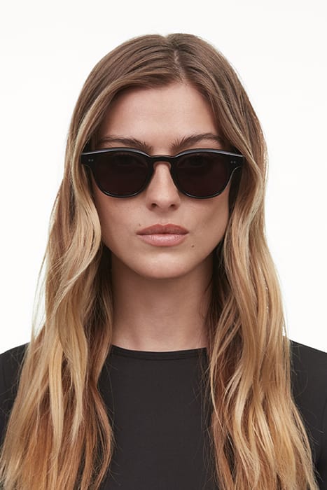 UNISEX 01.2 - BLACK 1