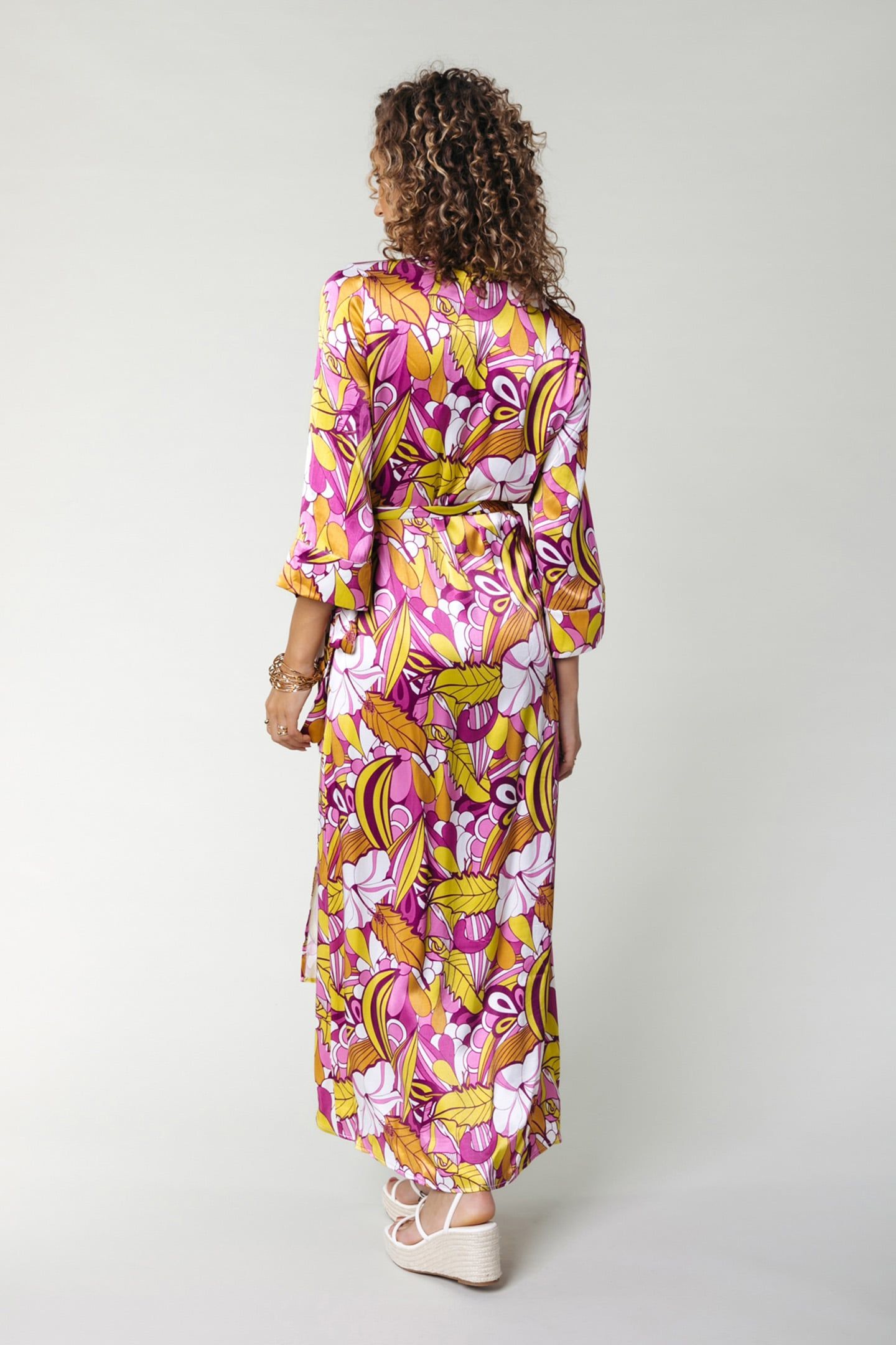 LELA FLORAL WRAP MAXI DRESS LS MULTICOLOR 2