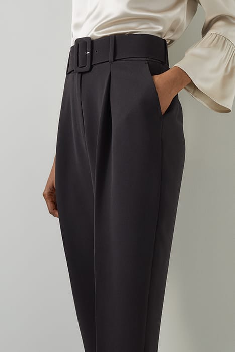 TABITHA CREPE STRAIGHT JEANS  BLACK 5