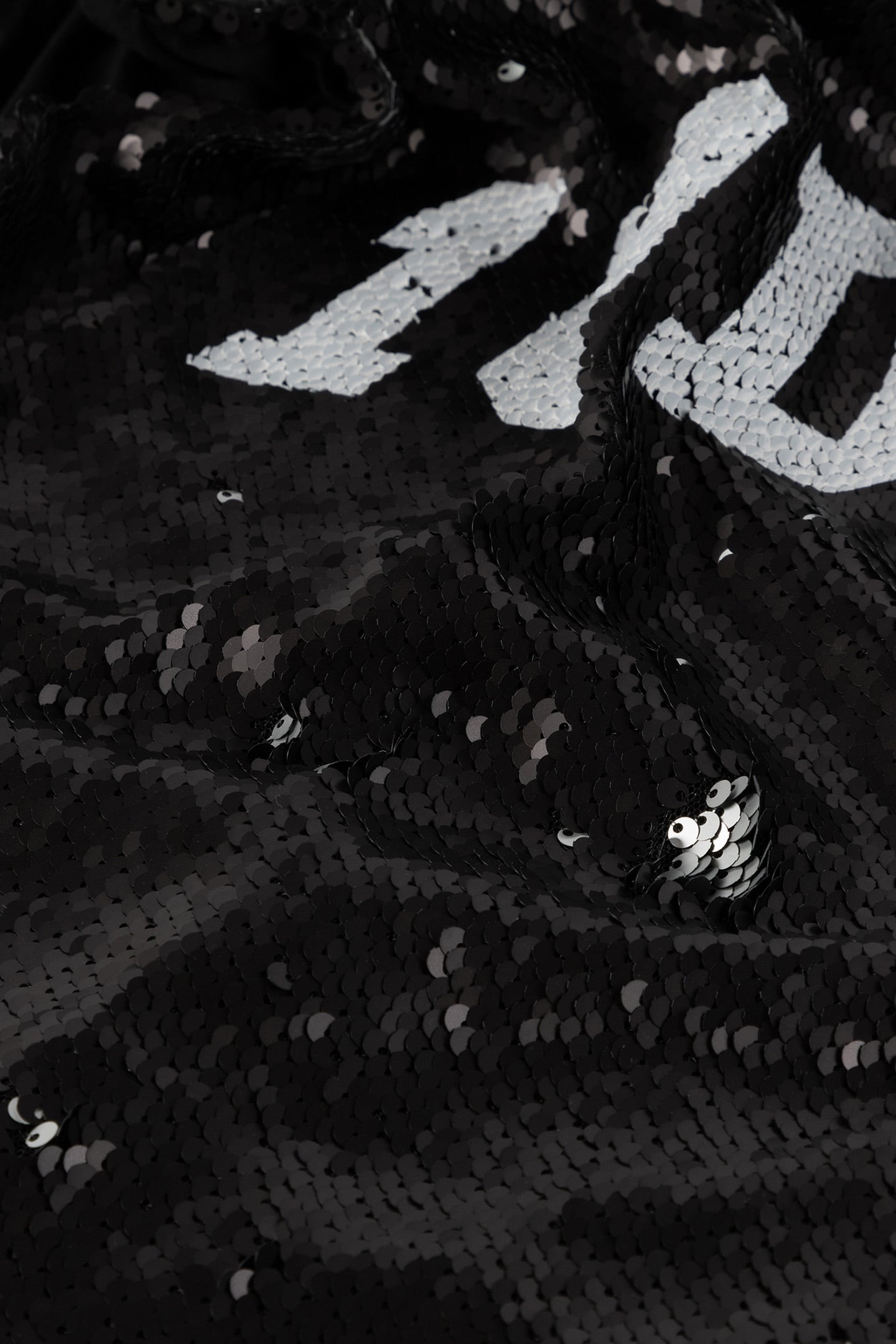 PADDED TOP SEQUINS BLACK 5
