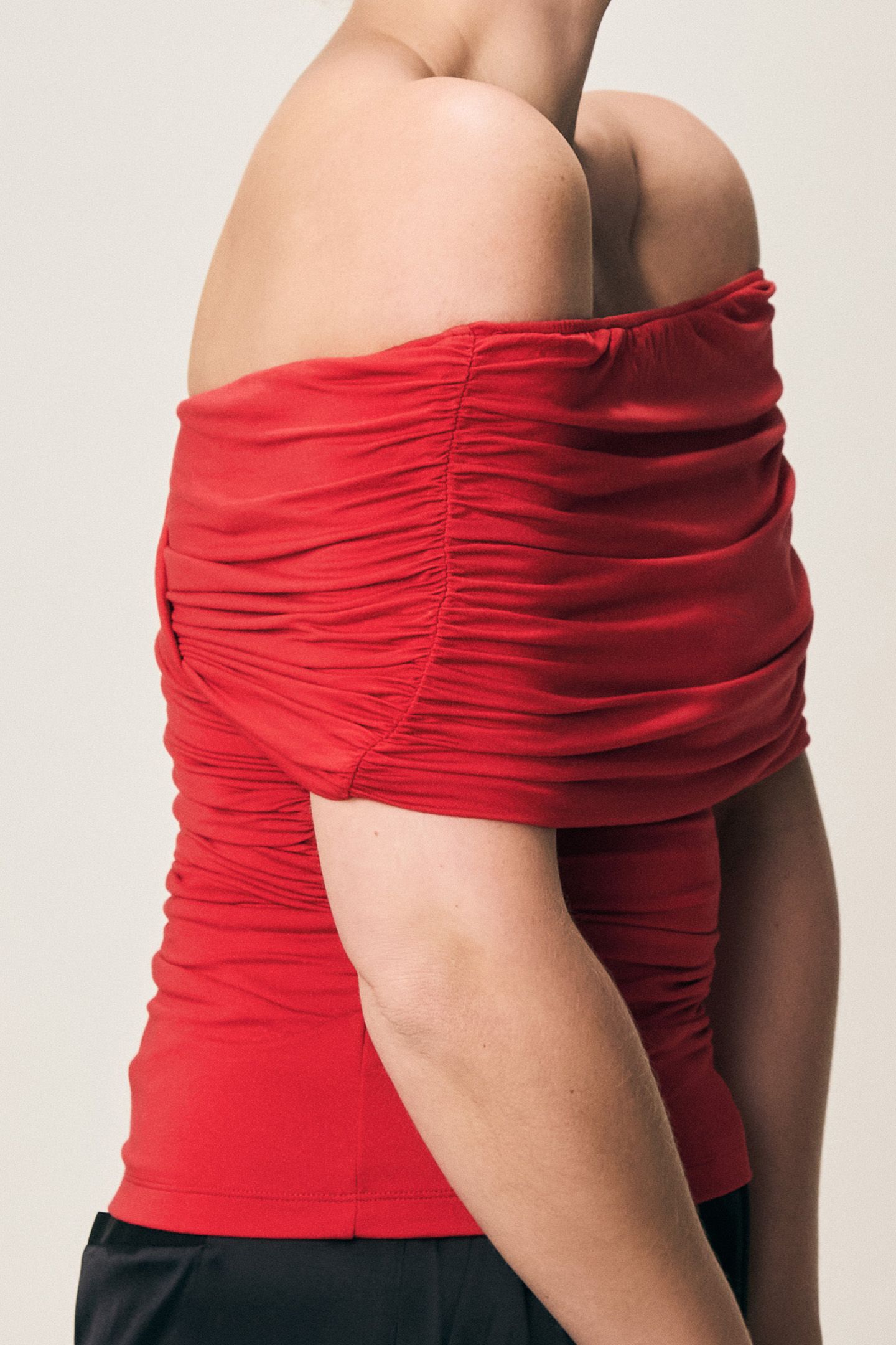 DOSINIA LUSCIOUS RED 3