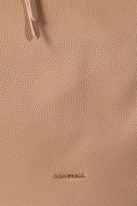 LARGE LEATHER SHOULDER BAG IN PINK 5