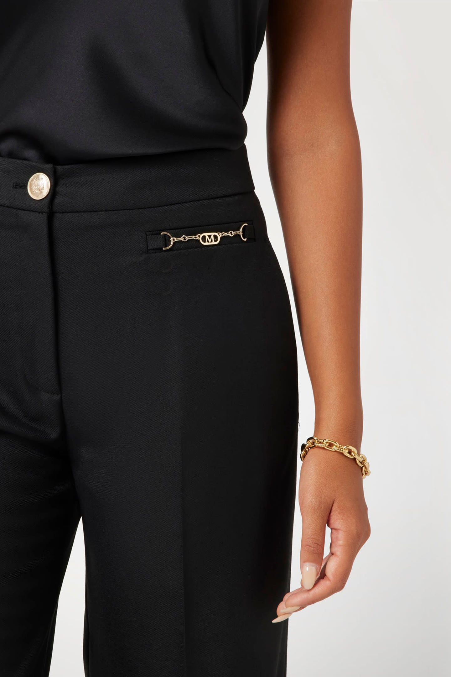 MARCIANO BY GUESS MAGDA STRAIGHT PANT JET BLACK 5