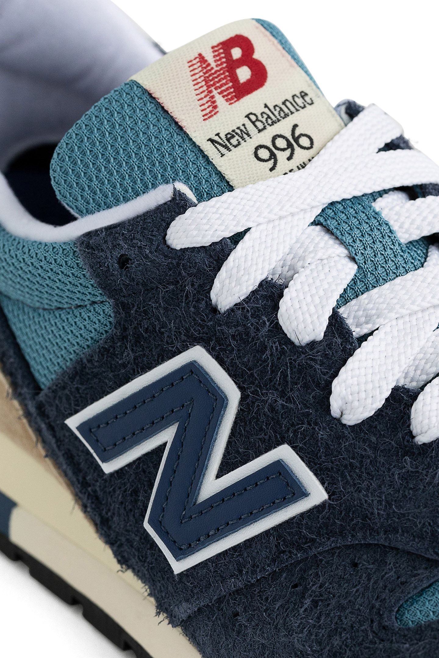 U996TB MADE IN USA SNEAKERS IN BLUE 8
