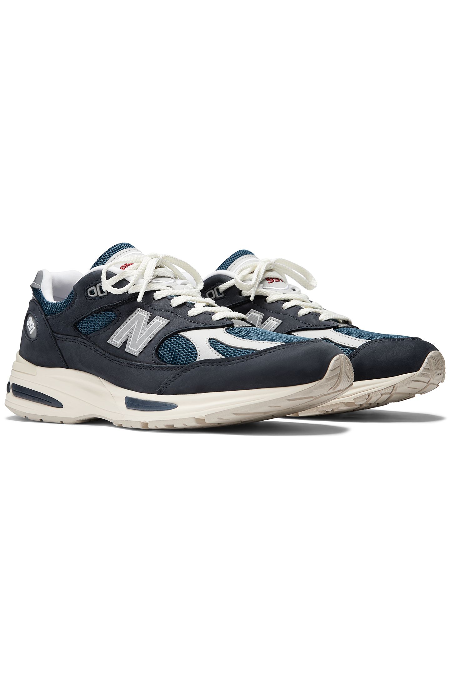 U991VN2 MADE IN UK SNEAKERS IN TOTAL ECLIPSE 2